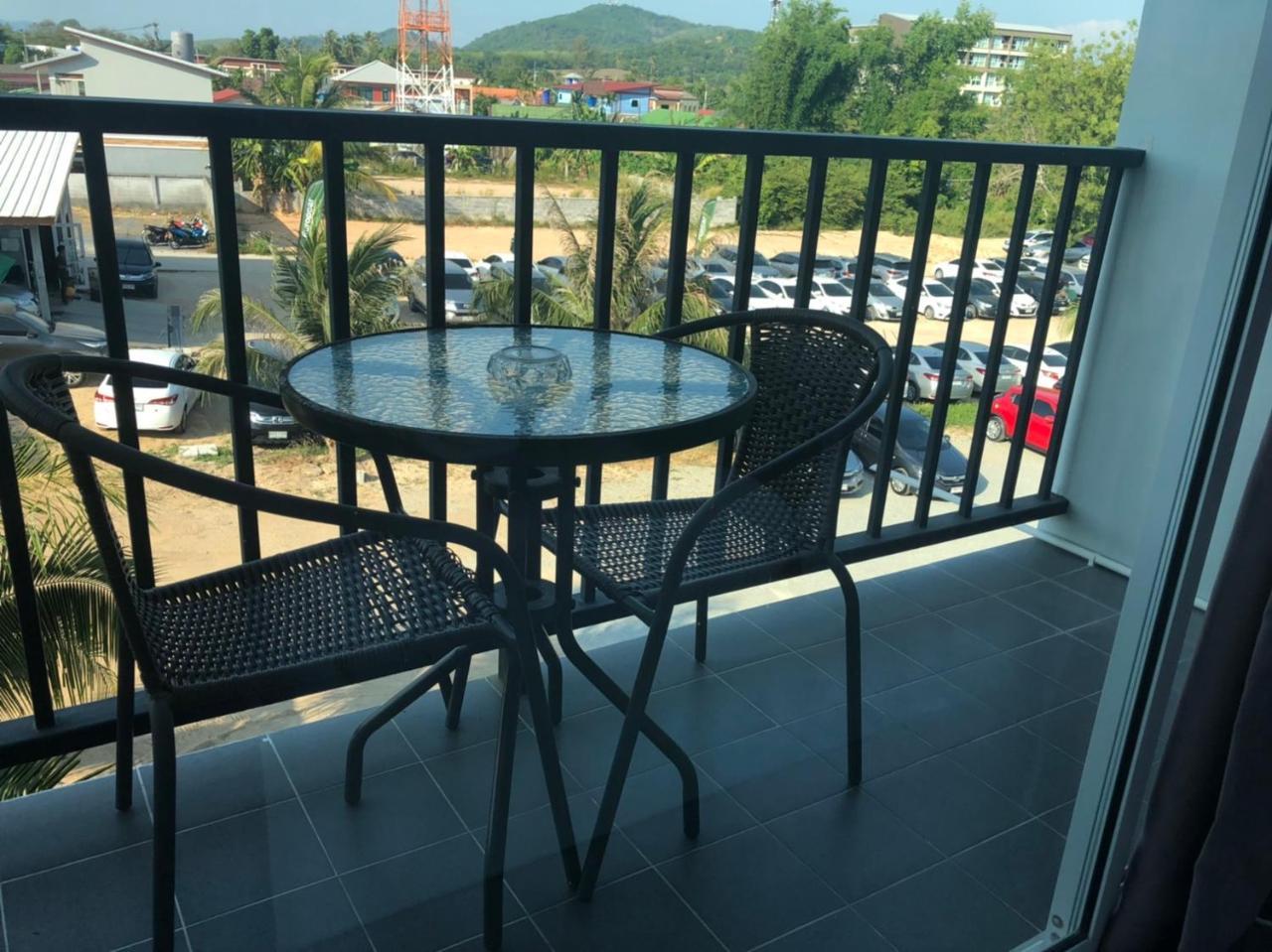 Hotel Khao Oat Airport Nai Yang Beach Exterior foto
