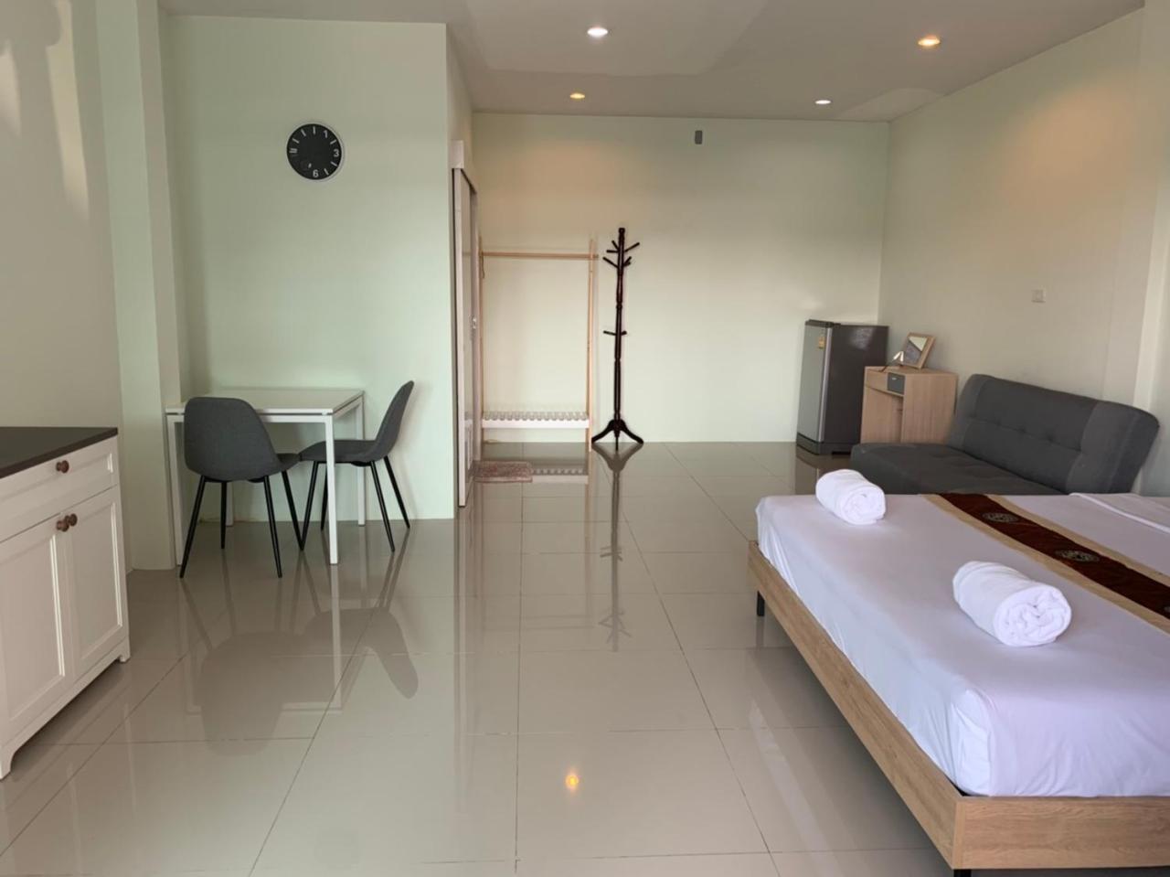 Hotel Khao Oat Airport Nai Yang Beach Exterior foto