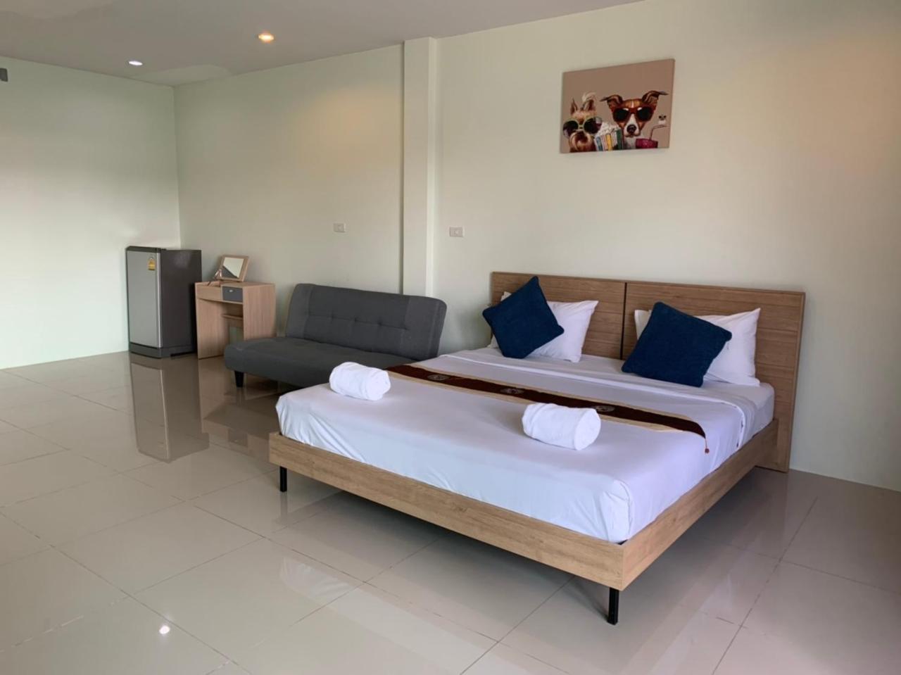 Hotel Khao Oat Airport Nai Yang Beach Exterior foto